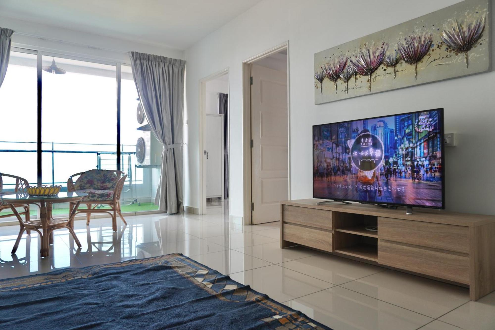 Gurney Drive Mansion One Serviced Apartment George Town Room photo